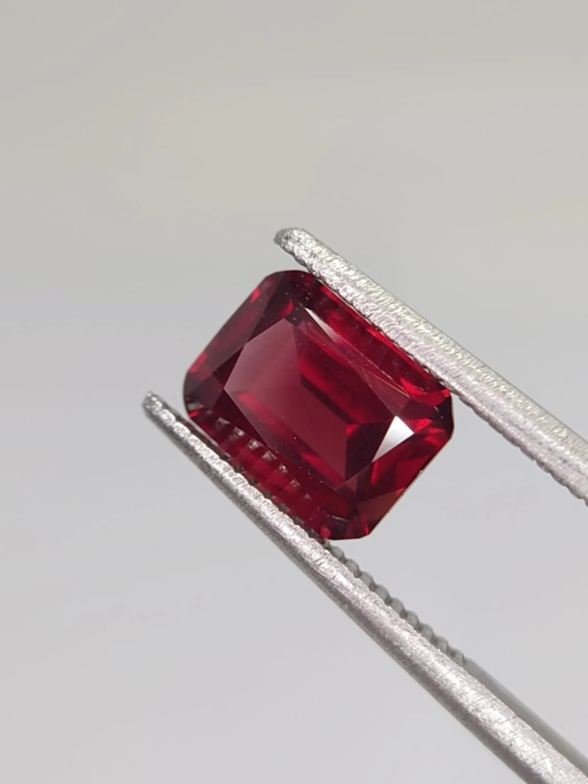 1.8ct Natural Cushion Facated Rhodolite Garnet from Tanzania — view 3